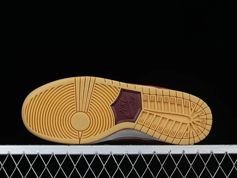 All categories Nk SB Dunk Series Nk SB Dunk Low low-top sneakers Skate Like a Girl x Nk SB Dunk Low joint model SB smashed backboard fashion casual sneakers DX4589-600